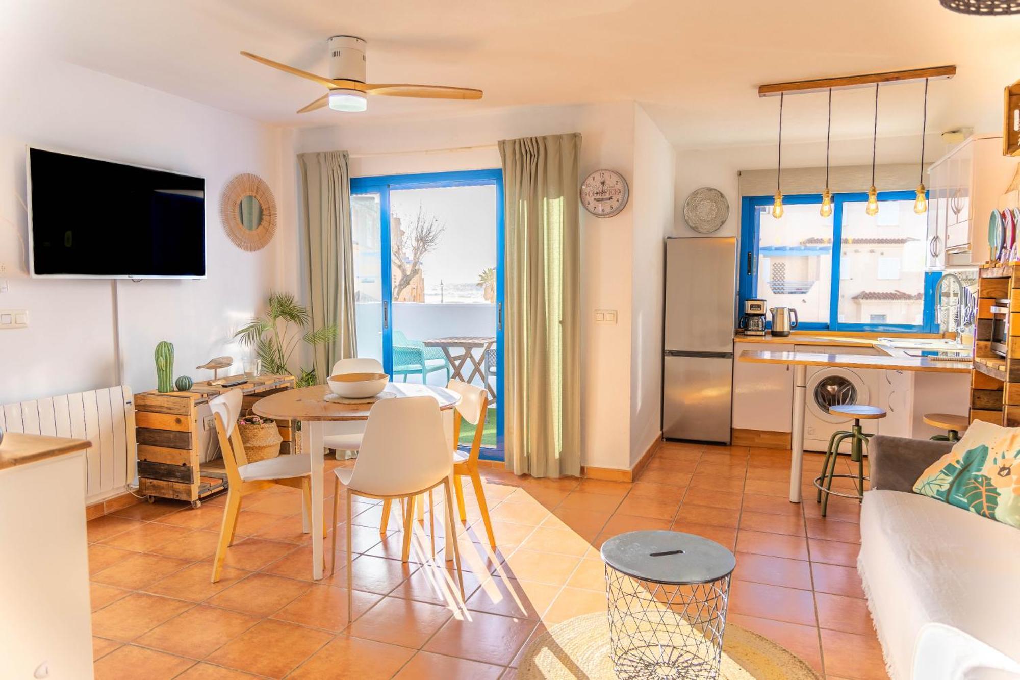Tarifa Cozy House - Beach View & Balcony エクステリア 写真